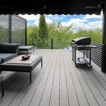 Pergola House In A Oasis With Fantastic View *