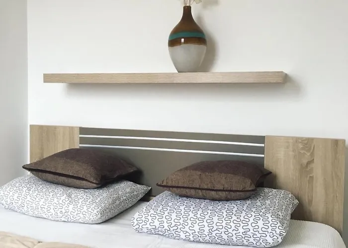 Pergola House In A Oasis With Fantastic View Lejlighed Petrovaradin